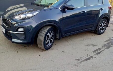 KIA Sportage IV рестайлинг, 2020 год, 2 345 000 рублей, 7 фотография