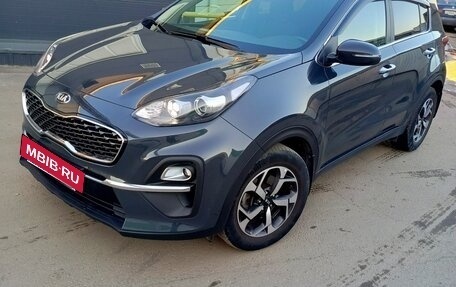 KIA Sportage IV рестайлинг, 2020 год, 2 345 000 рублей, 5 фотография