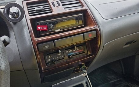 Nissan Terrano II рестайлинг, 1998 год, 310 000 рублей, 6 фотография