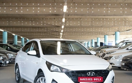 Hyundai Solaris II рестайлинг, 2022 год, 1 719 000 рублей, 2 фотография