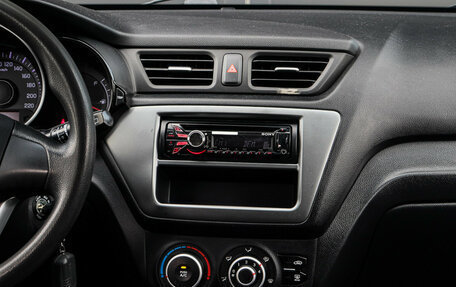 KIA Rio III рестайлинг, 2013 год, 930 000 рублей, 10 фотография