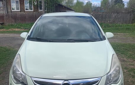 Opel Corsa D, 2011 год, 600 000 рублей, 1 фотография