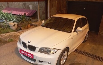 BMW 1 серия, 2011 год, 900 000 рублей, 1 фотография