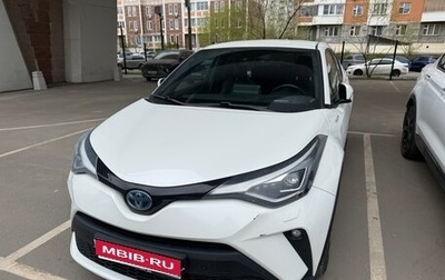 Toyota C-HR I рестайлинг, 2019 год, 3 300 000 рублей, 1 фотография