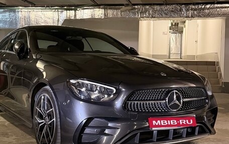 Mercedes-Benz E-Класс, 2021 год, 5 400 000 рублей, 2 фотография