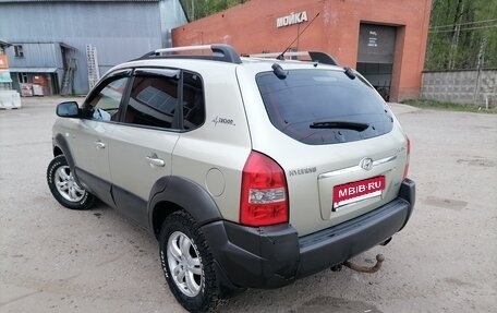 Hyundai Tucson III, 2005 год, 750 000 рублей, 6 фотография