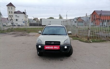 Hyundai Tucson III, 2005 год, 750 000 рублей, 4 фотография