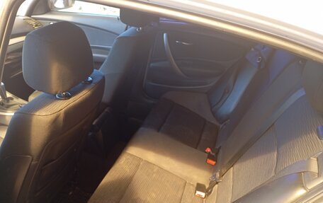 BMW 1 серия, 2011 год, 900 000 рублей, 5 фотография