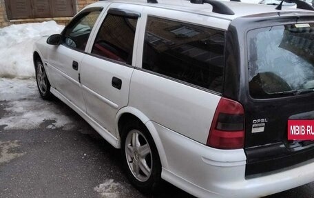 Opel Vectra B рестайлинг, 2000 год, 195 000 рублей, 2 фотография
