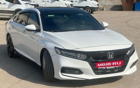 Honda Accord IX рестайлинг, 2020 год, 2 300 000 рублей, 3 фотография