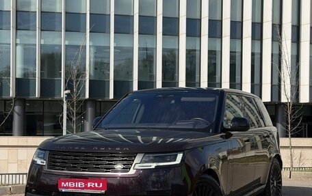Land Rover Range Rover IV рестайлинг, 2022 год, 15 400 000 рублей, 1 фотография