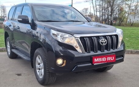 Toyota Land Cruiser Prado 150 рестайлинг 2, 2016 год, 4 700 000 рублей, 11 фотография