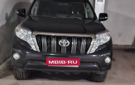 Toyota Land Cruiser Prado 150 рестайлинг 2, 2016 год, 4 700 000 рублей, 21 фотография