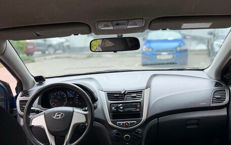 Hyundai Solaris II рестайлинг, 2011 год, 580 000 рублей, 7 фотография
