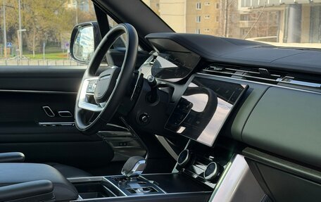 Land Rover Range Rover IV рестайлинг, 2022 год, 15 400 000 рублей, 6 фотография