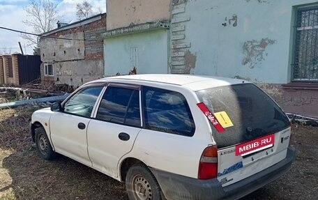 Mitsubishi Libero I рестайлинг, 2000 год, 220 000 рублей, 2 фотография
