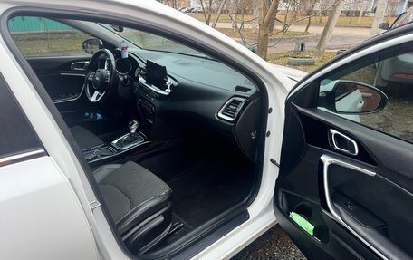 KIA cee'd III, 2018 год, 1 670 000 рублей, 12 фотография