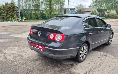 Volkswagen Passat B6, 2006 год, 550 000 рублей, 3 фотография