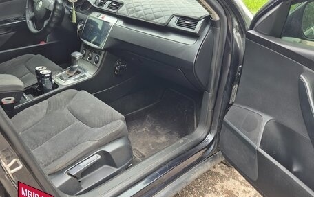 Volkswagen Passat B6, 2006 год, 550 000 рублей, 7 фотография