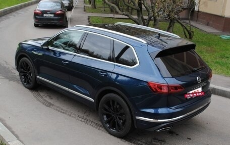 Volkswagen Touareg III, 2018 год, 5 450 000 рублей, 5 фотография