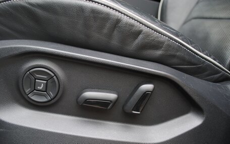 Volkswagen Touareg III, 2018 год, 5 450 000 рублей, 14 фотография