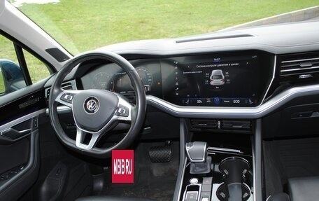 Volkswagen Touareg III, 2018 год, 5 450 000 рублей, 7 фотография