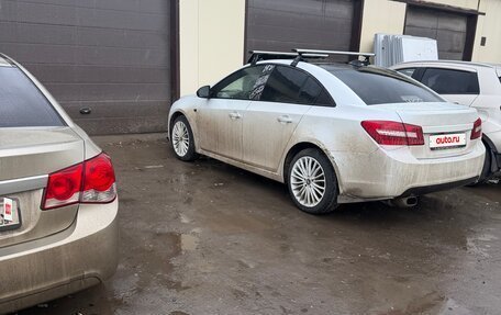 Chevrolet Cruze II, 2010 год, 590 000 рублей, 6 фотография