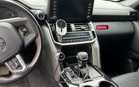 Toyota Land Cruiser, 2022 год, 8 600 000 рублей, 8 фотография