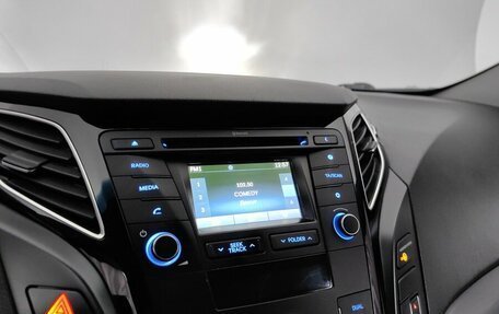 Hyundai i40 I рестайлинг, 2015 год, 1 035 000 рублей, 13 фотография