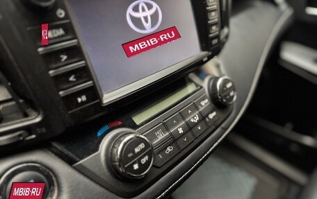 Toyota RAV4, 2017 год, 2 700 000 рублей, 19 фотография