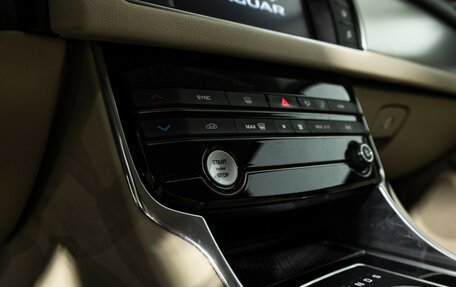 Jaguar XF II, 2016 год, 1 699 700 рублей, 18 фотография