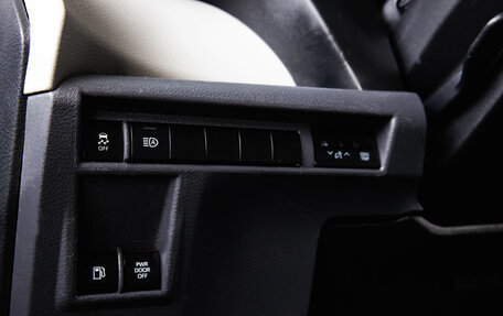 Toyota Sienna, 2021 год, 4 299 000 рублей, 25 фотография