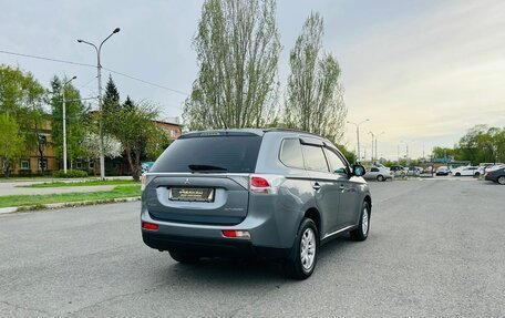 Mitsubishi Outlander III рестайлинг 3, 2012 год, 1 399 999 рублей, 6 фотография