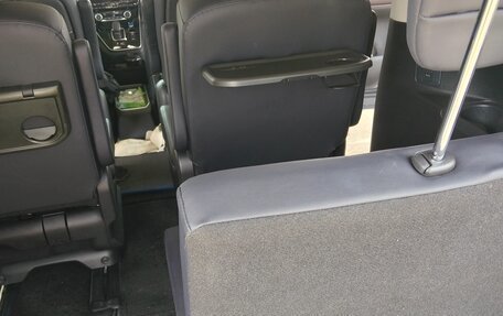 Nissan Serena IV, 2019 год, 2 675 000 рублей, 17 фотография