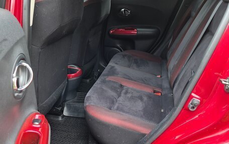 Nissan Juke II, 2011 год, 870 000 рублей, 7 фотография