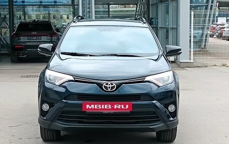 Toyota RAV4, 2019 год, 2 690 000 рублей, 2 фотография