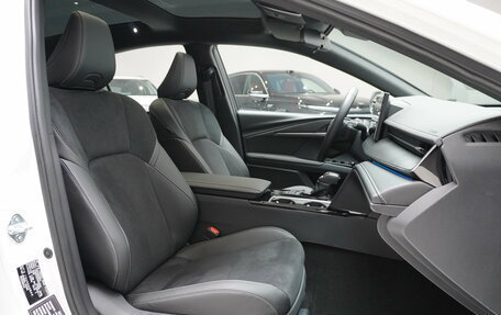 Toyota Camry, 2025 год, 4 650 000 рублей, 16 фотография