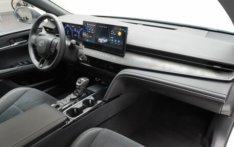 Toyota Camry, 2025 год, 4 650 000 рублей, 17 фотография