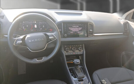 Skoda Karoq I, 2025 год, 3 894 994 рублей, 12 фотография