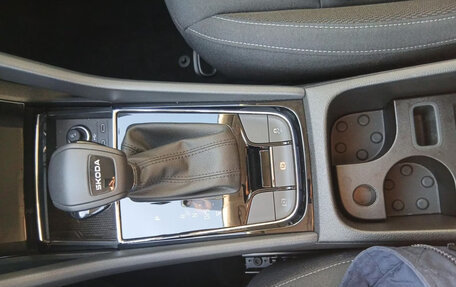 Skoda Karoq I, 2025 год, 3 894 994 рублей, 18 фотография