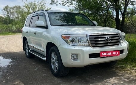 Toyota Land Cruiser 200, 2013 год, 4 333 000 рублей, 2 фотография