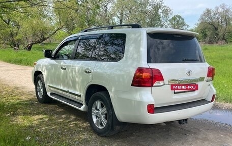 Toyota Land Cruiser 200, 2013 год, 4 333 000 рублей, 7 фотография