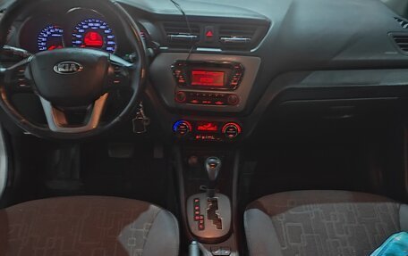KIA Rio III рестайлинг, 2014 год, 1 100 000 рублей, 6 фотография