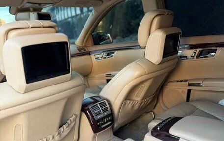 Mercedes-Benz S-Класс, 2009 год, 950 000 рублей, 14 фотография