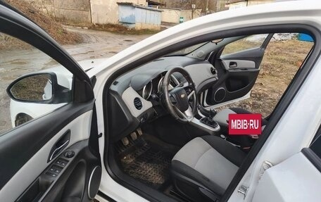 Chevrolet Cruze II, 2014 год, 650 000 рублей, 6 фотография