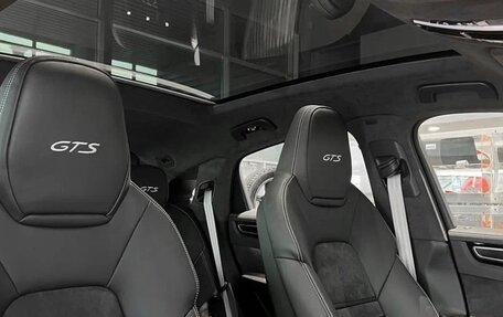 Porsche Cayenne III, 2022 год, 18 500 000 рублей, 10 фотография