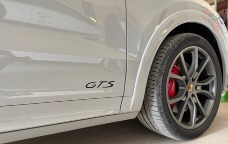 Porsche Cayenne III, 2022 год, 18 500 000 рублей, 22 фотография