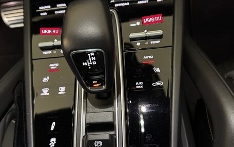 Porsche Cayenne III, 2022 год, 18 500 000 рублей, 16 фотография