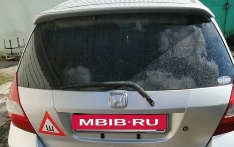 Honda Fit III, 2002 год, 350 000 рублей, 6 фотография