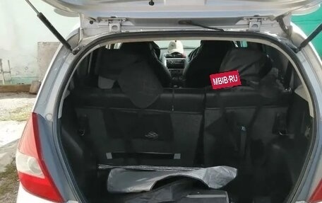 Honda Fit III, 2002 год, 350 000 рублей, 7 фотография